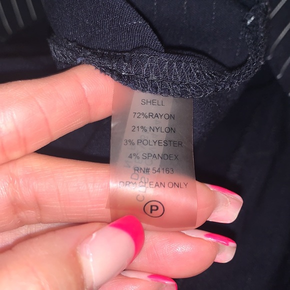 CALVIN KLIEN BLACK AND WHITE PINSTRIPE SLEEVELESS CAREER DRESS - Picture 6 of 6